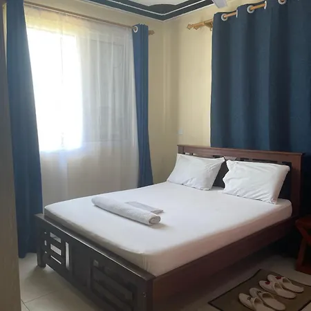 Greyline One Bedroom With An Extra Bed Mombassa Buitenkant foto